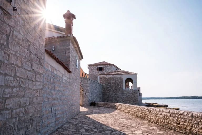 Nekretnine u Istri, nekretnine u labinu, Real estate in Istria, real estate in Labin, Immobili in Istria, immobili a Labin, Immobilien in Istrien, Immobilien in Labin,